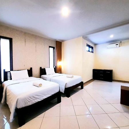 Ganggas Homestay จิมบาราน ภายนอก รูปภาพ