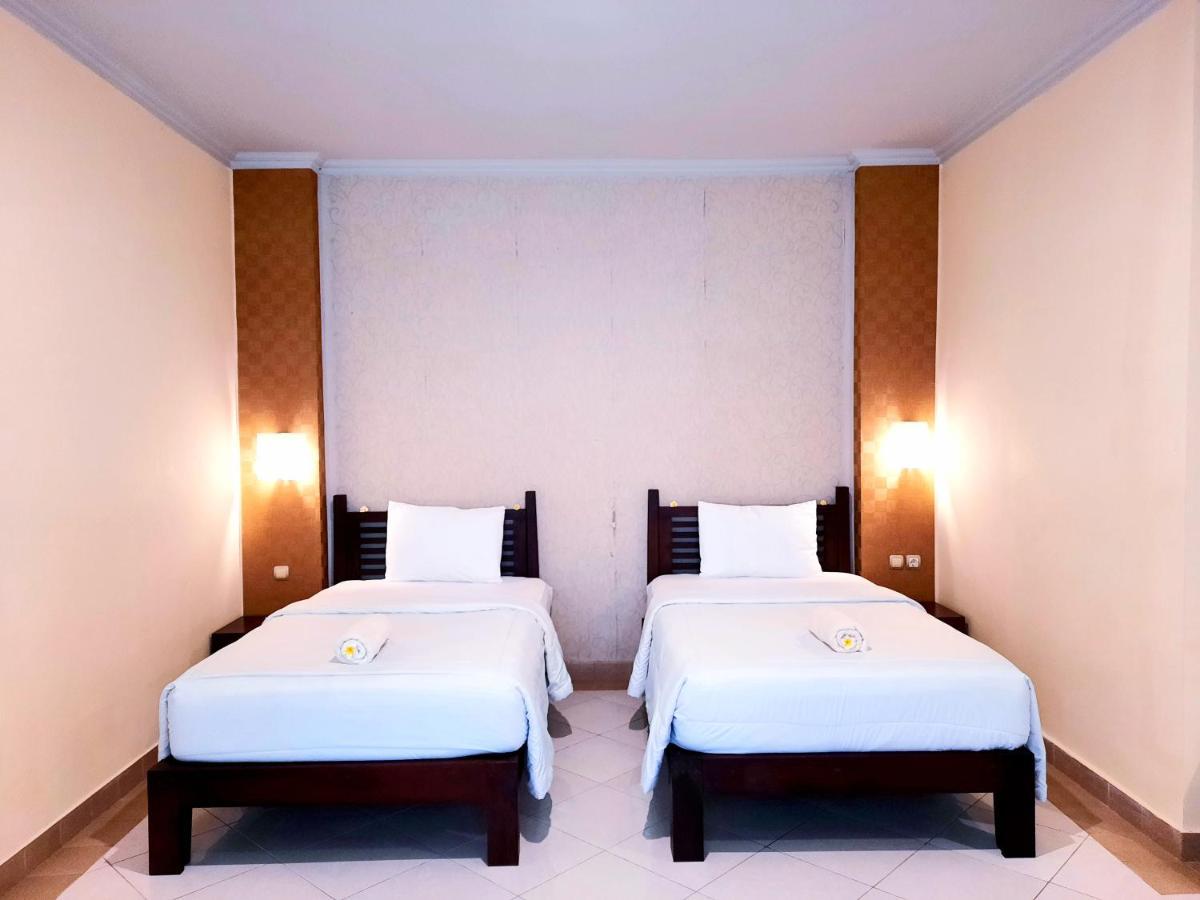 Ganggas Homestay จิมบาราน ภายนอก รูปภาพ