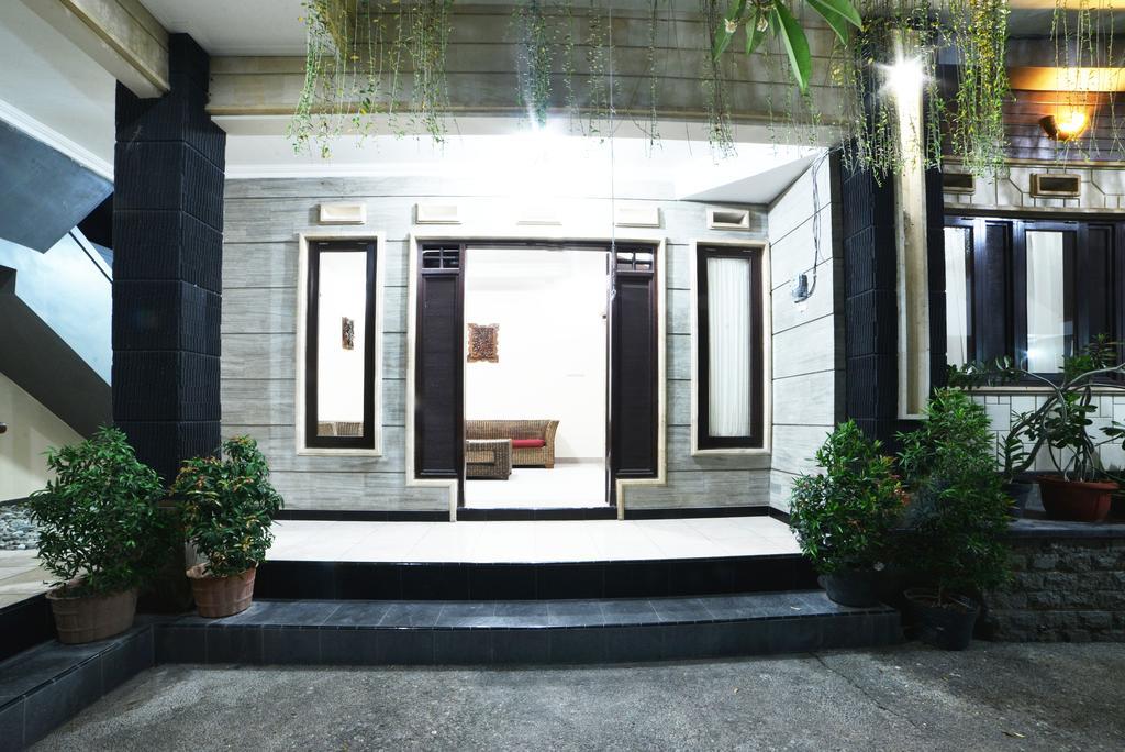 Ganggas Homestay จิมบาราน ภายนอก รูปภาพ